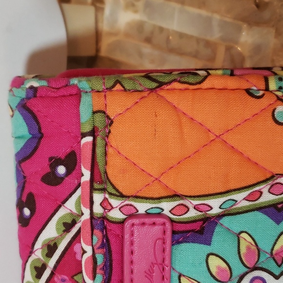Vera Bradley Hot Pink Fushia Crossbody Set with Wallet - Picture 14 of 14